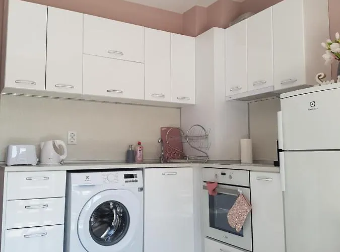 Poli's Casa Blanca شقة فارنا